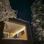 Aurora Hill Resort,