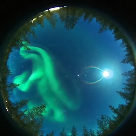 Aurora Hill Resort, Отель