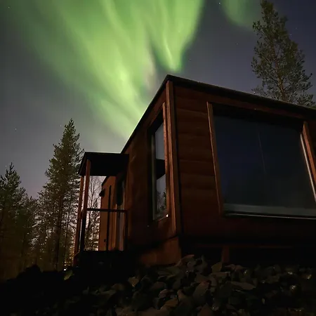 Aurora Hill Resort, Отель Рованиеми