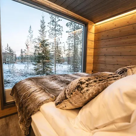 Отель Aurora Hill Resort, Рованиеми