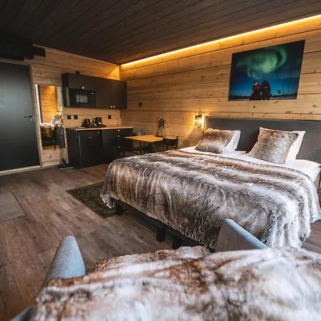 Aurora Hill Resort, Отель