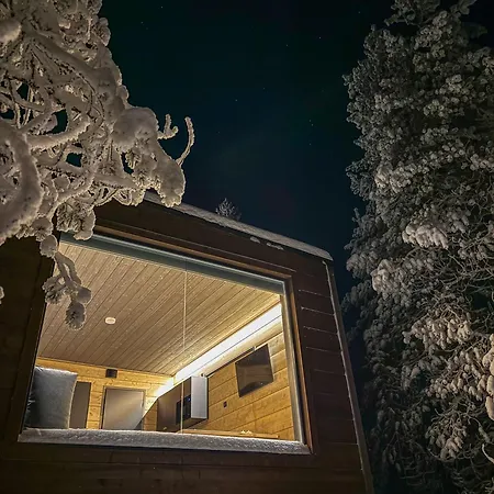 Aurora Hill Resort,