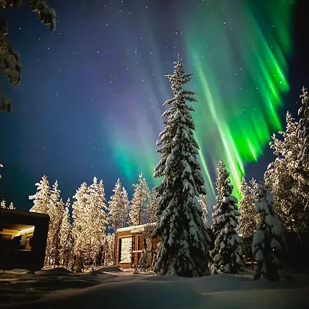 Aurora Hill Resort, Hotel