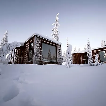 Aurora Hill Resort, 罗瓦涅米
