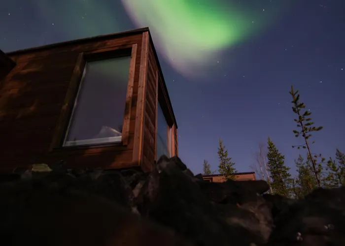 Aurora Hill Resort, 罗瓦涅米