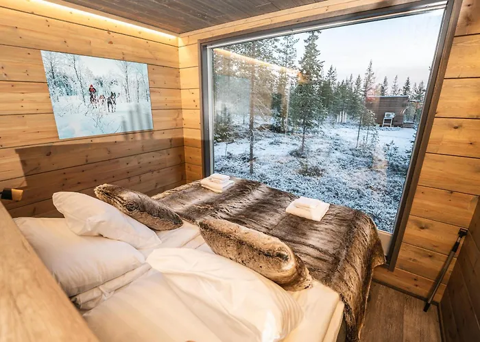 酒店 Aurora Hill Resort, 罗瓦涅米